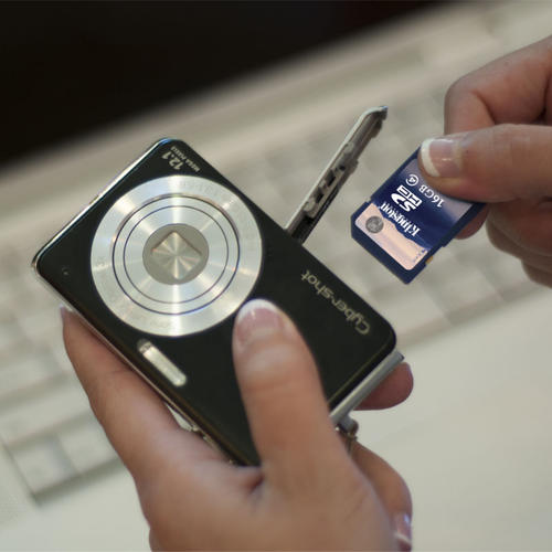 SD卡的文件被误删除有什么办法恢复？这两个方法要了解！